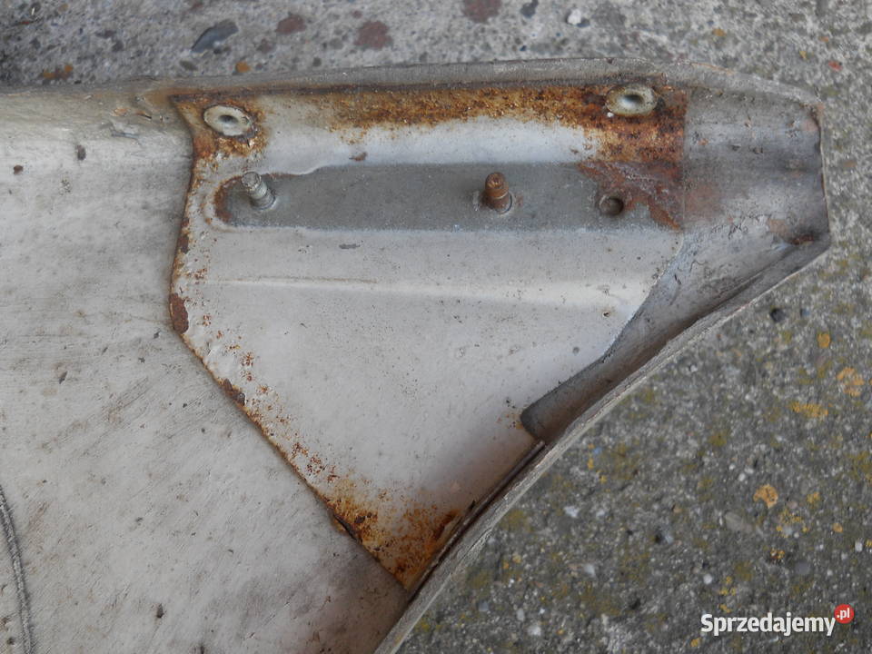 Klapa bagażnika do Trabana Biecz