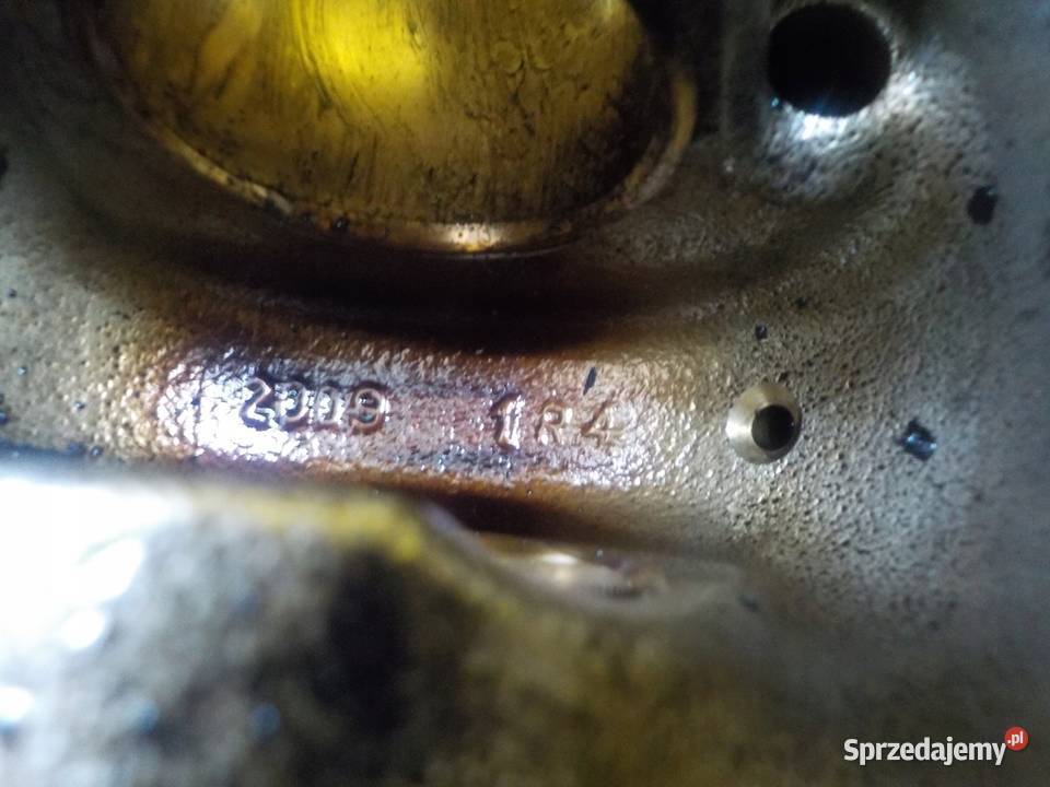 MERCEDES W204 22 CDI 10r 170 651911 tlok 8349F osobowe Blok silnika świętokrzyskie