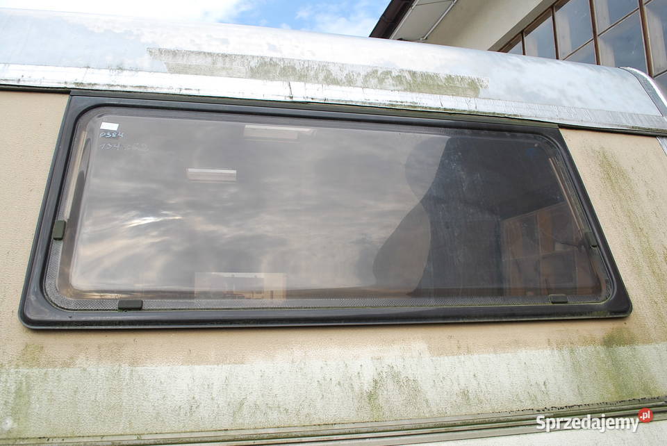 ZESTAW SZYB Z PRZYCZEPY KEMPINGOWEJ DETHLEFFS Grzebowilk