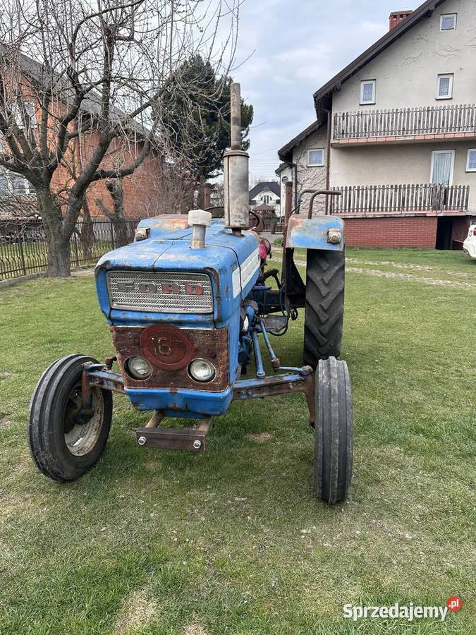 Ciągnik Ford 3000 łódzkie Radomsko