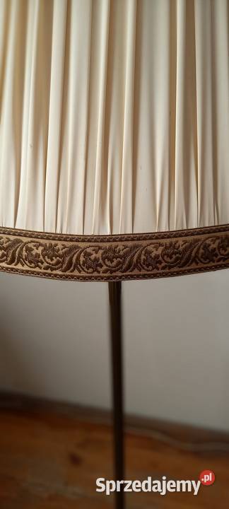 Mosiężna lampa podłogowa z abażurem 2