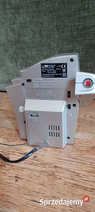 Godzina na suficie Radiobudzik Clatronic MRC 547