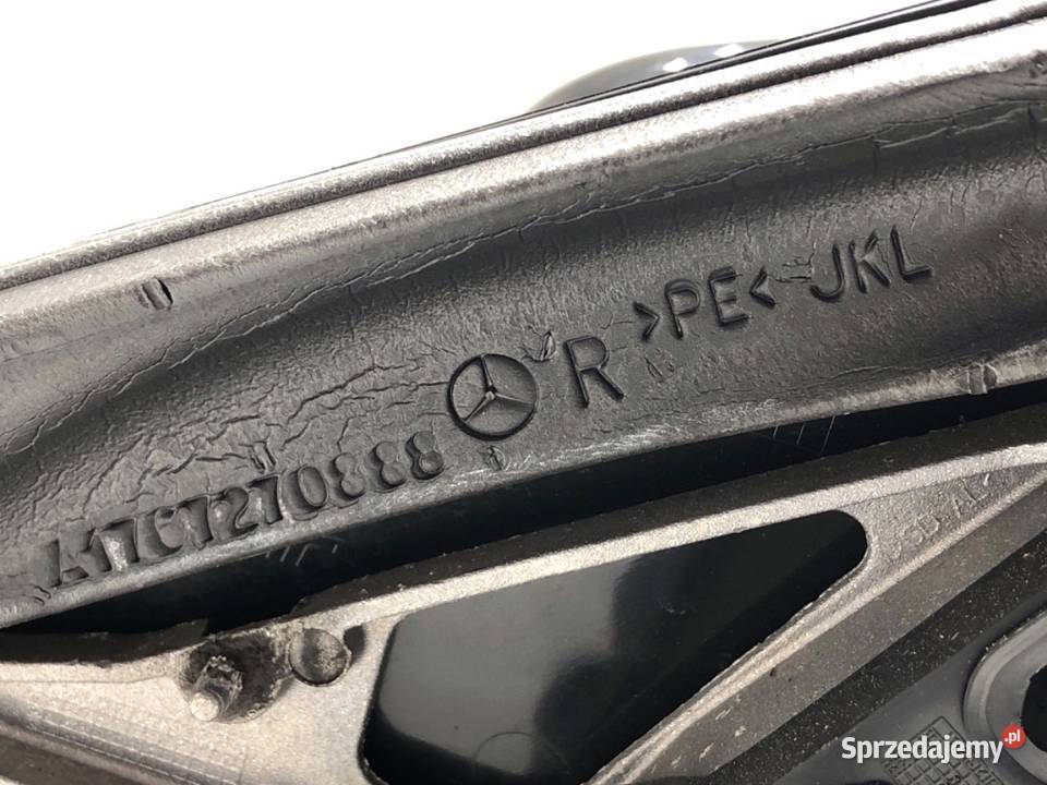 LUSTERKO PRAWY MERCEDES W176 Hatchback 1218