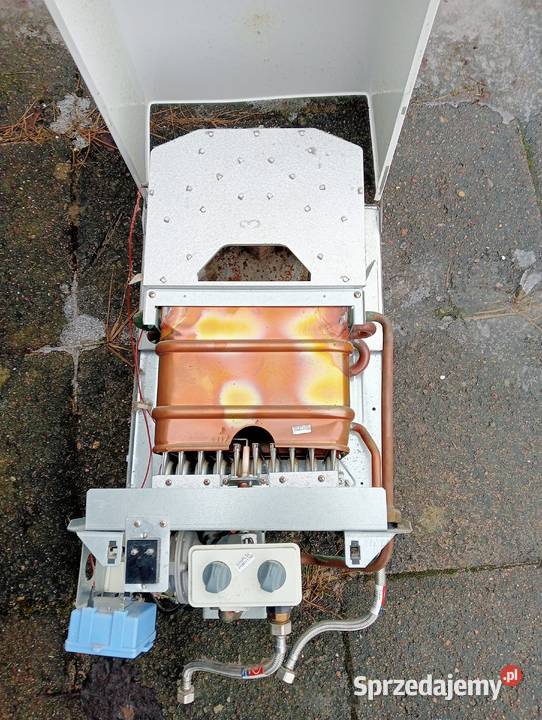 Piecyk gazowy ogrzewacz wody Poniatowa