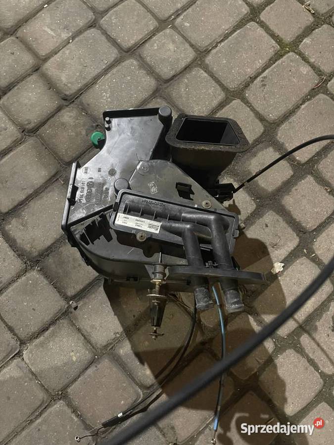 Nagrzewnica VW passat B3B4 OE 881 053 611 osobowe Limanowa