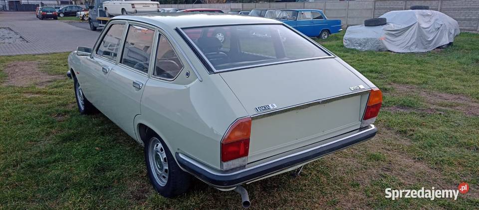 Lancia Beta z 1973 roku urok włoskiego designu z łódzkie Zgierz