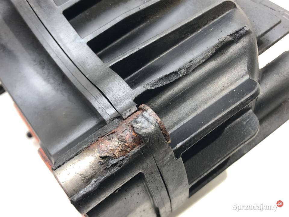 KOLEKTOR SSĄCY VW TRANSPORTER T5 03L129711P 20 osobowe