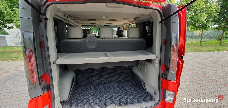 Renault Trafic Passenger 8 osób 19 DCI CD Radzionków