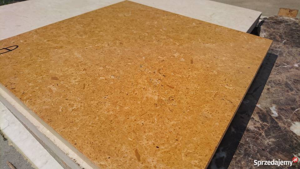INDUS GOLD złoty marmur w płytkach 40x40x15