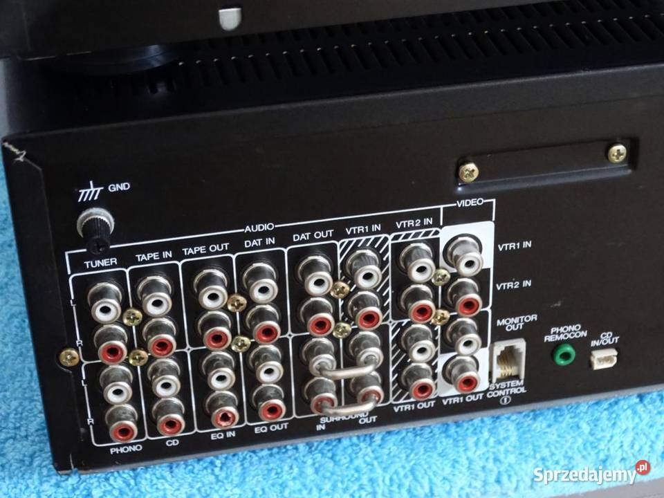 Wzmacniacz Universum 440 wat sprawny i mocny Wzmacniacze i pokrewne Jasło