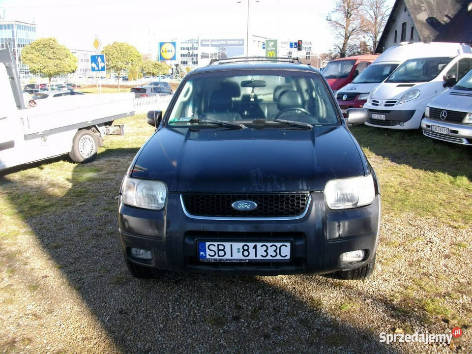 Ford Maverick z gazem napęd 4x4 II 20002007 klimatyzacja