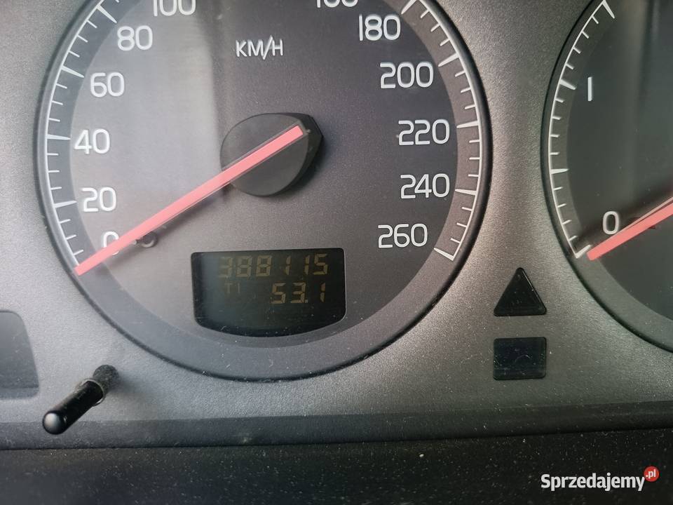 Silnik kompletny Volvo V70 25 TDI samochód Janowiec