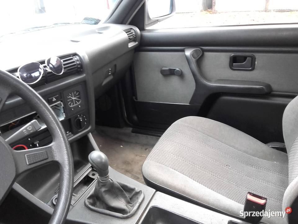 BMW E30 COUPE 100 oryginał z vin wersja bez 2000cm3 małopolskie Stary Sącz