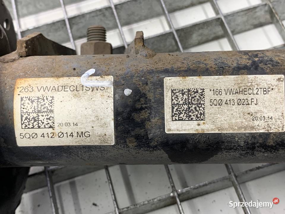 AMORTYZATOR LEWY PRZÓD ZE SPRĘŻYNĄ VW GOLF VII osobowe