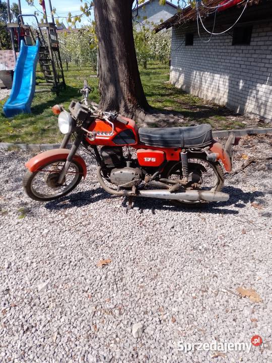 Cezet 175 175cm3 Sandomierz