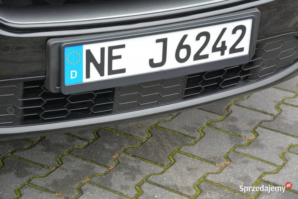 Ford Kuga AWD STLine Radar Acc BIXenon ledy Park elektrochrom. lusterko wst. Kuga