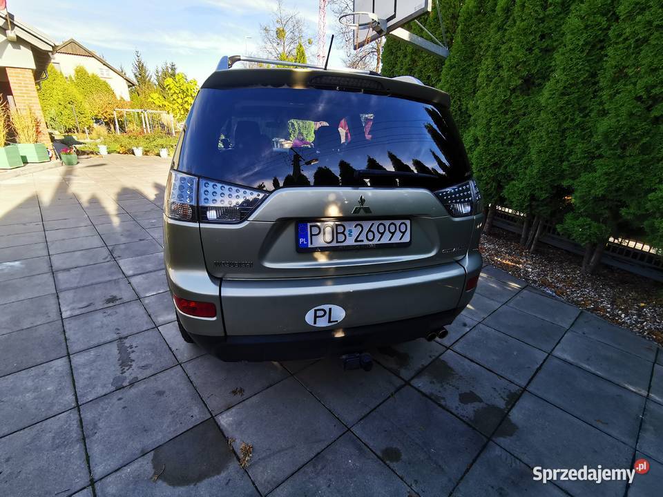 Mitsubishi Outlander 22 DiD 4x4 super stan napęd 4x4 Motoryzacja Oborniki sprzedam