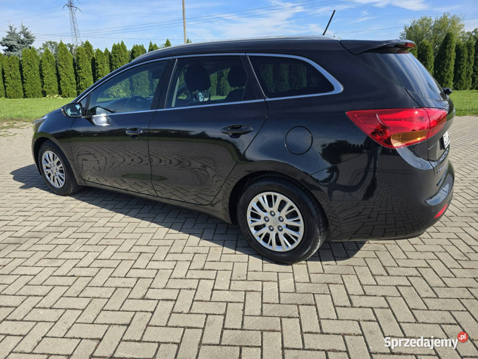 Kia Ceed 16Benzyna SerwisNaviKamera elektryczne lusterka Kia łódzkie Kutno