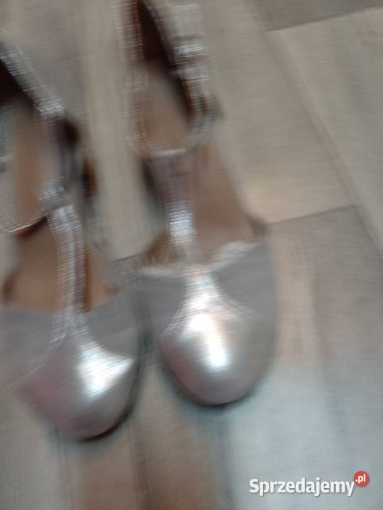 43 Szare srebrne Czółenka wieczorowe z zapięciem szary/srebrny Kraków