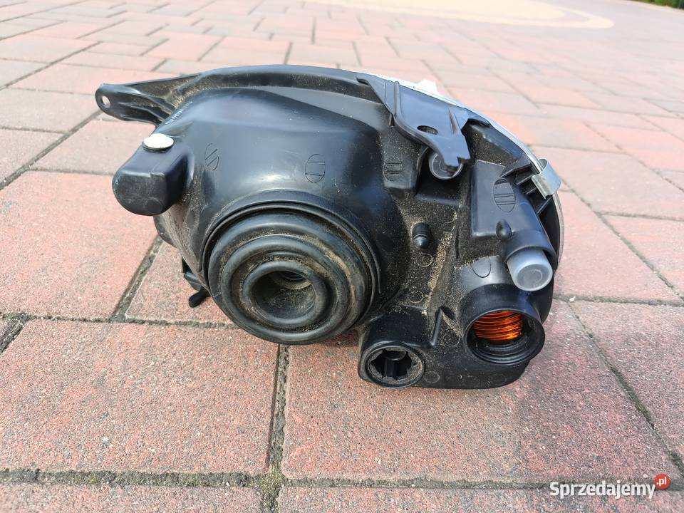 Reflektor prawy Opel Corsa B Depo Nowy lampa Lampy przednie wielkopolskie Witkowo