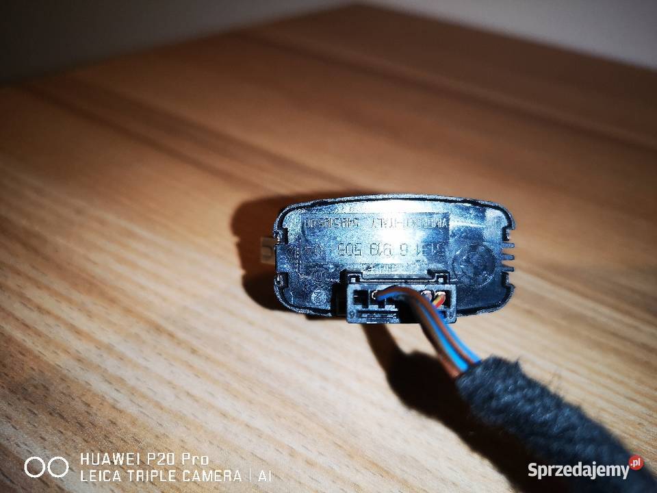 Przełącznik świateł awaryjnych i zamka drzwi BMW osobowe