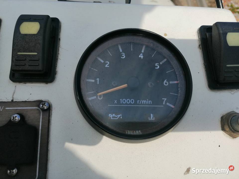 Yamaha 40 silnik zaburtowy czterosuwstan Łodzie i motorówki Przejazdowo