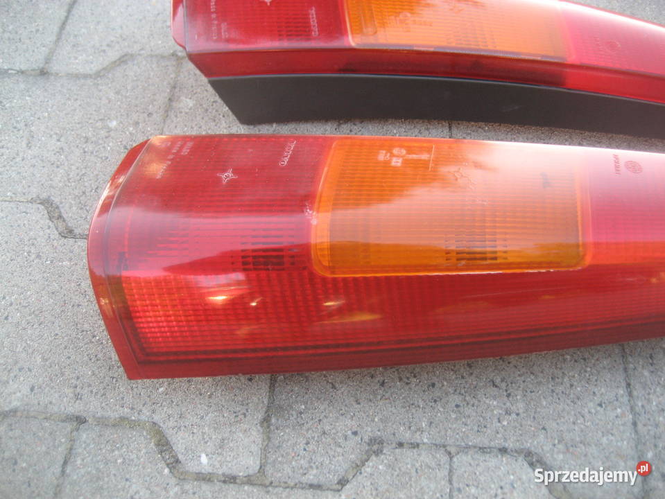 volvo 850 9497r lampa górna tył prawa lewa Rakoniewice