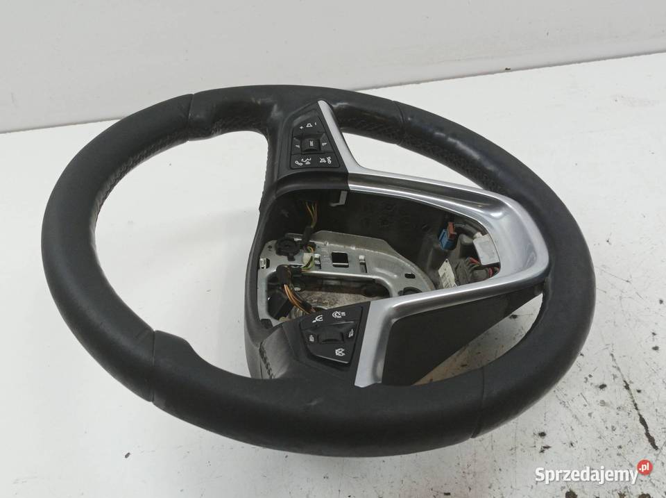 KIEROWNICA Opel Zafira III 2011 Rok produkcji 2014