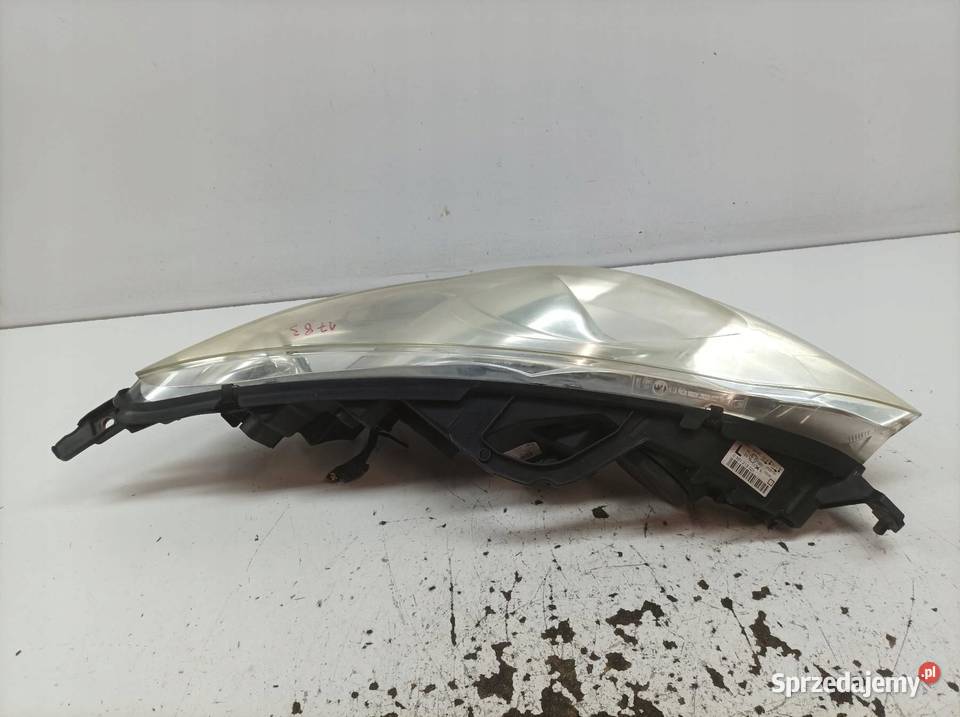 LAMPA PRZÓD 9660236180 0301213201 Peugeot 407 I sprzedam