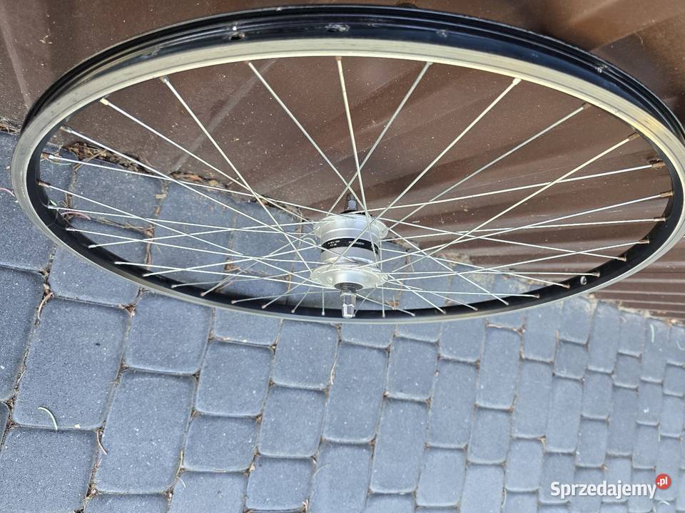 Koło rowerowe aluminiowe z dynamem 28 sprzedam
