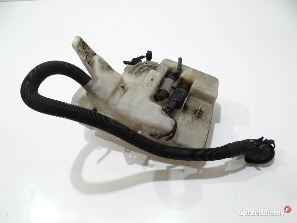 ZBIORNICZEK PŁYNU DO SPRYSKIWACZY BMW E61 Strzyżewice