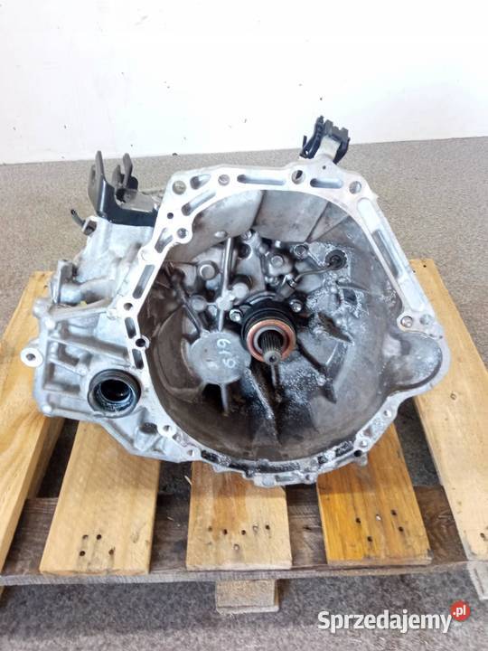 SKRZYNIA BIEGÓW B01030 221030XB M15A 15 16V Rok produkcji 2022