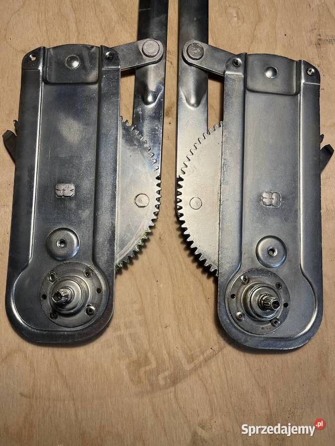 BMW E9 30CS 30CSI 2800CS podnośnik szyby Rok produkcji 1974 mazowieckie