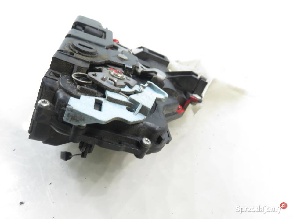 ZAMEK PRAWY TYLNY VW TOURAN II 1T3 Zamki, wkładki i kluczyki