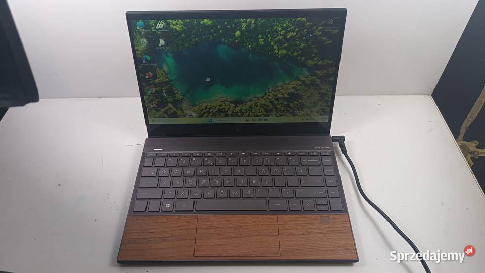 Laptop HP Envy 133 Wood Edition Katowice