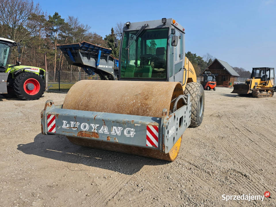 Walec Luo Yang LSS214 YTO Lutong 14 ton Żabikowo
