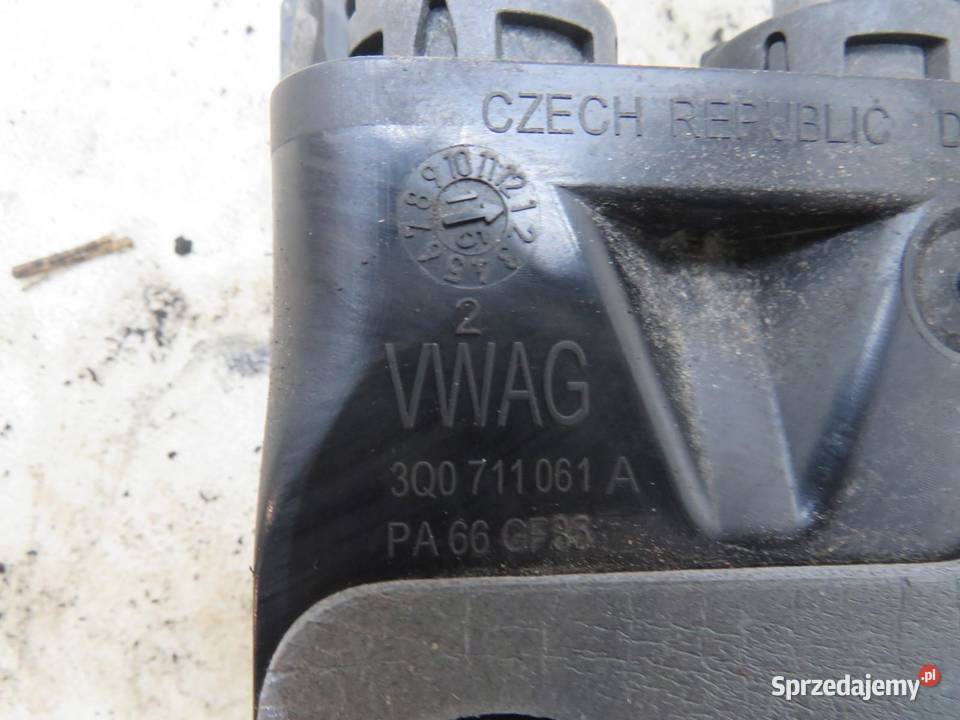 WYBIERAK ZMIANY BIEGÓW PASSAT B8 3Q0711061A