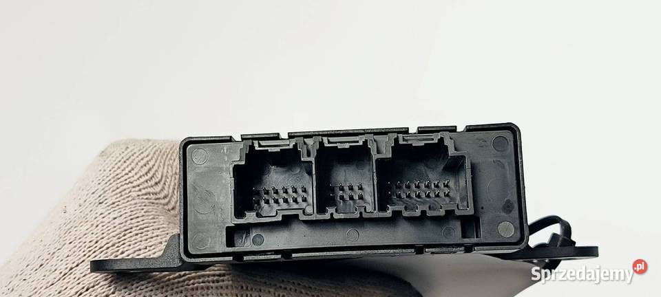 MODUŁ OPEL ASTRA J 13354532 Lipno