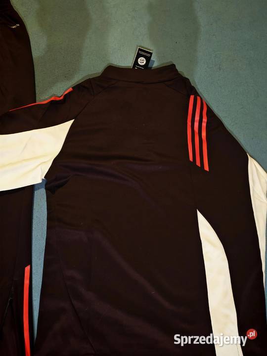 Dres Bayern Monachium z sezonu 2425 Jawiszowice