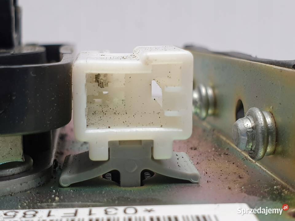 Kia Carens II PODUSZKA POWIETRZNA KIEROWCY