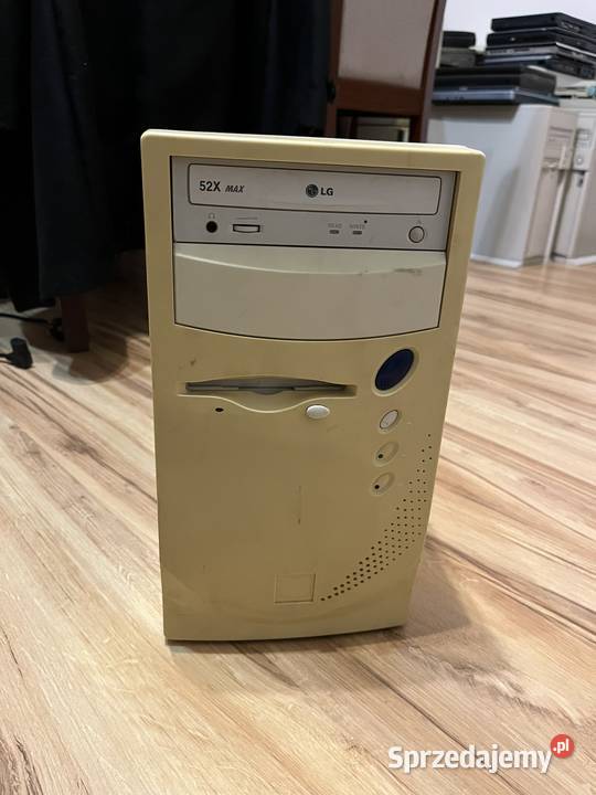 Zabytkowy komputer PC AT Pentium 166MHz Brzana