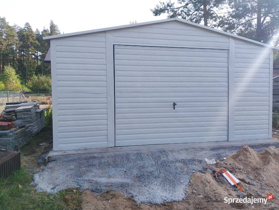 Biały Blaszak Garaż Blaszany Dwuspadowy z