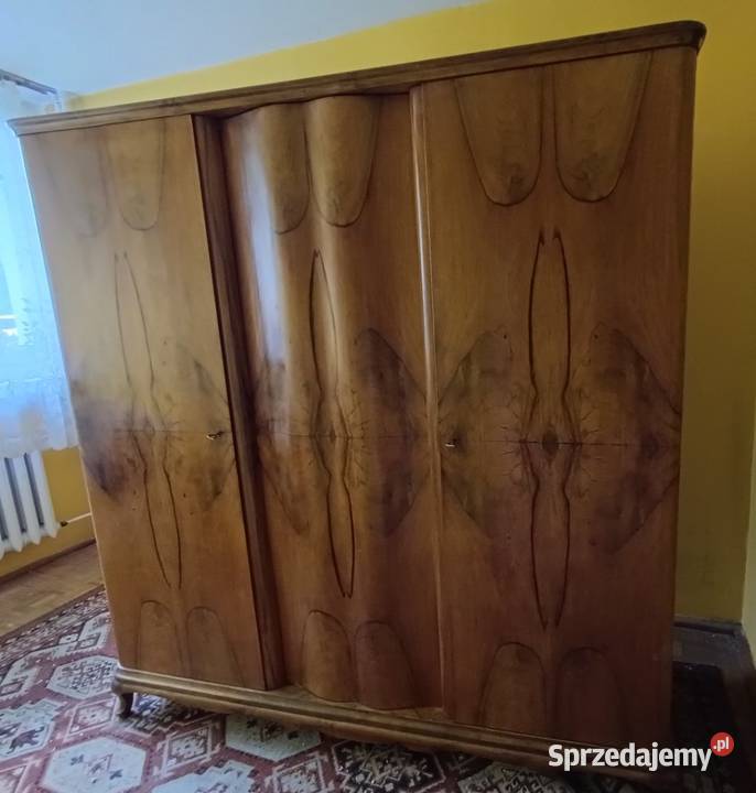 Szafa drewniana vintage stara porządna pomoc z Szafy i garderoby Łódź