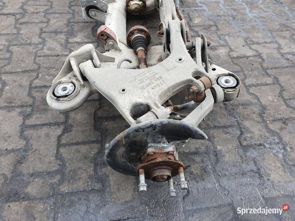 BELKA SANKI TYŁ AUDI A8 D3 W12 4E0505235H osobowe Lipno