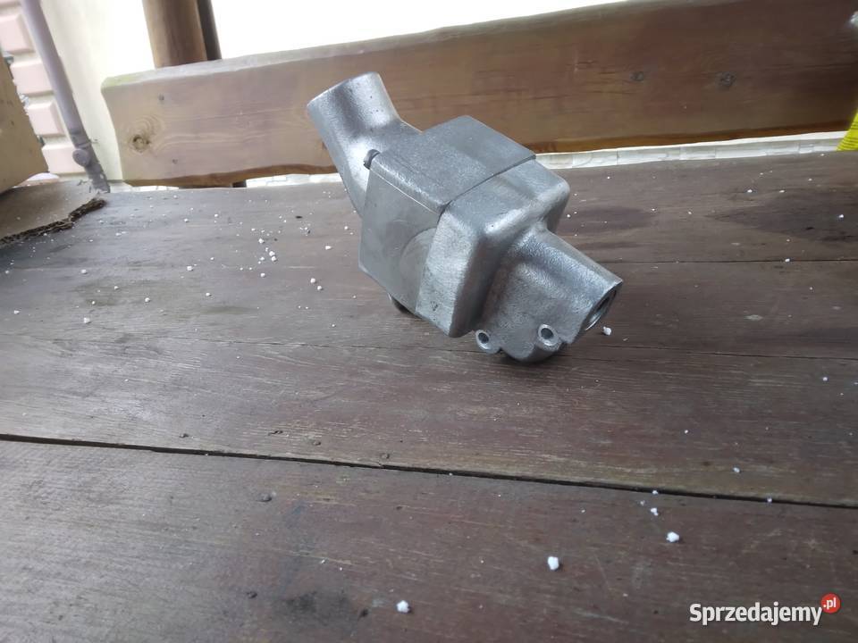 obudowa termostatu termostat ursus C325 nowy nieuszkodzony Rolnictwo Gwizdów