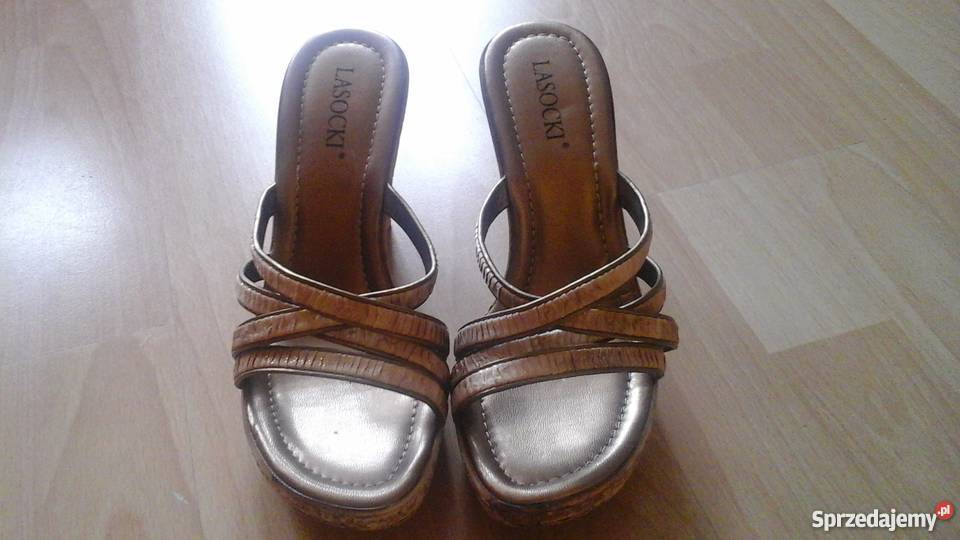 Klapki damskie na koturnie Gdańsk