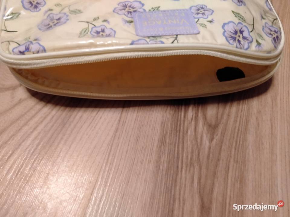 zestaw 3 kosmetyczek vintage Heathcote Ivory Inny rodzaj  Zamość