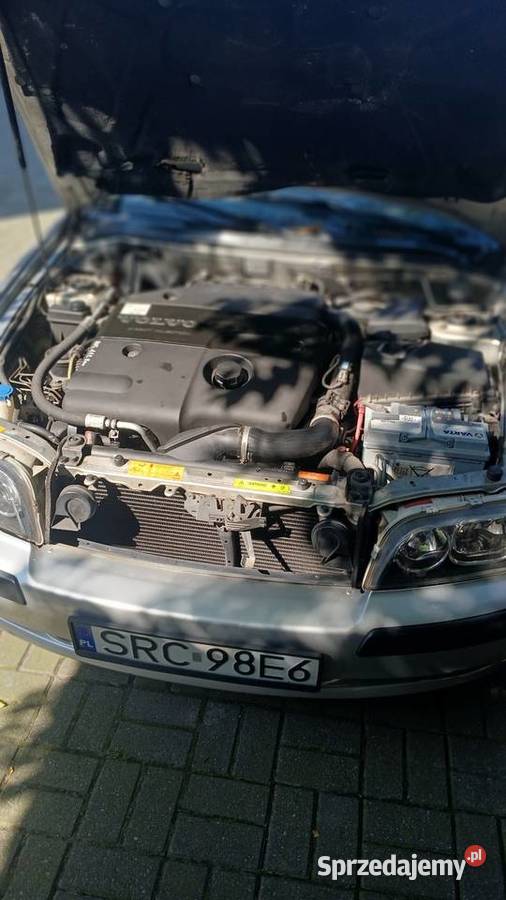 Volvo v 40 2004 r diesel Racibórz