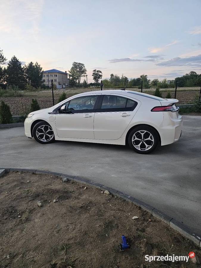 Opel Ampera Garwolin