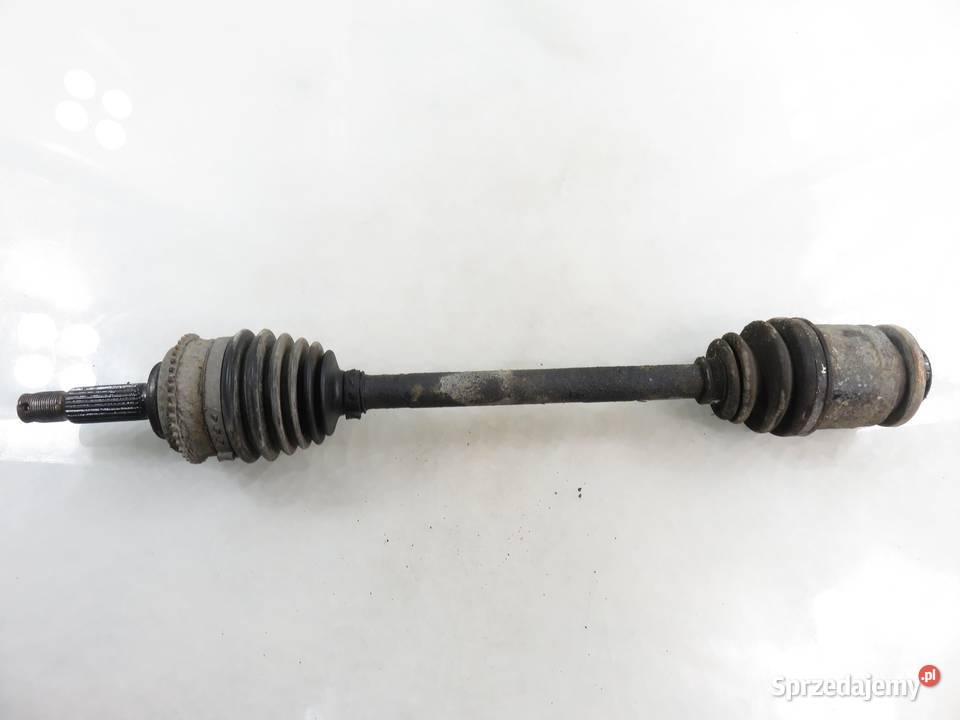 PÓŁOŚ LEWA PRZEDNIA MITSUBISHI PAJERO PININ 18